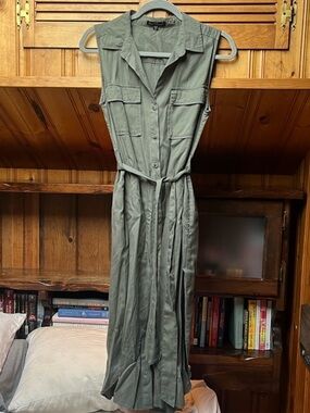 New Velvet Heart Collared Maxi Dress